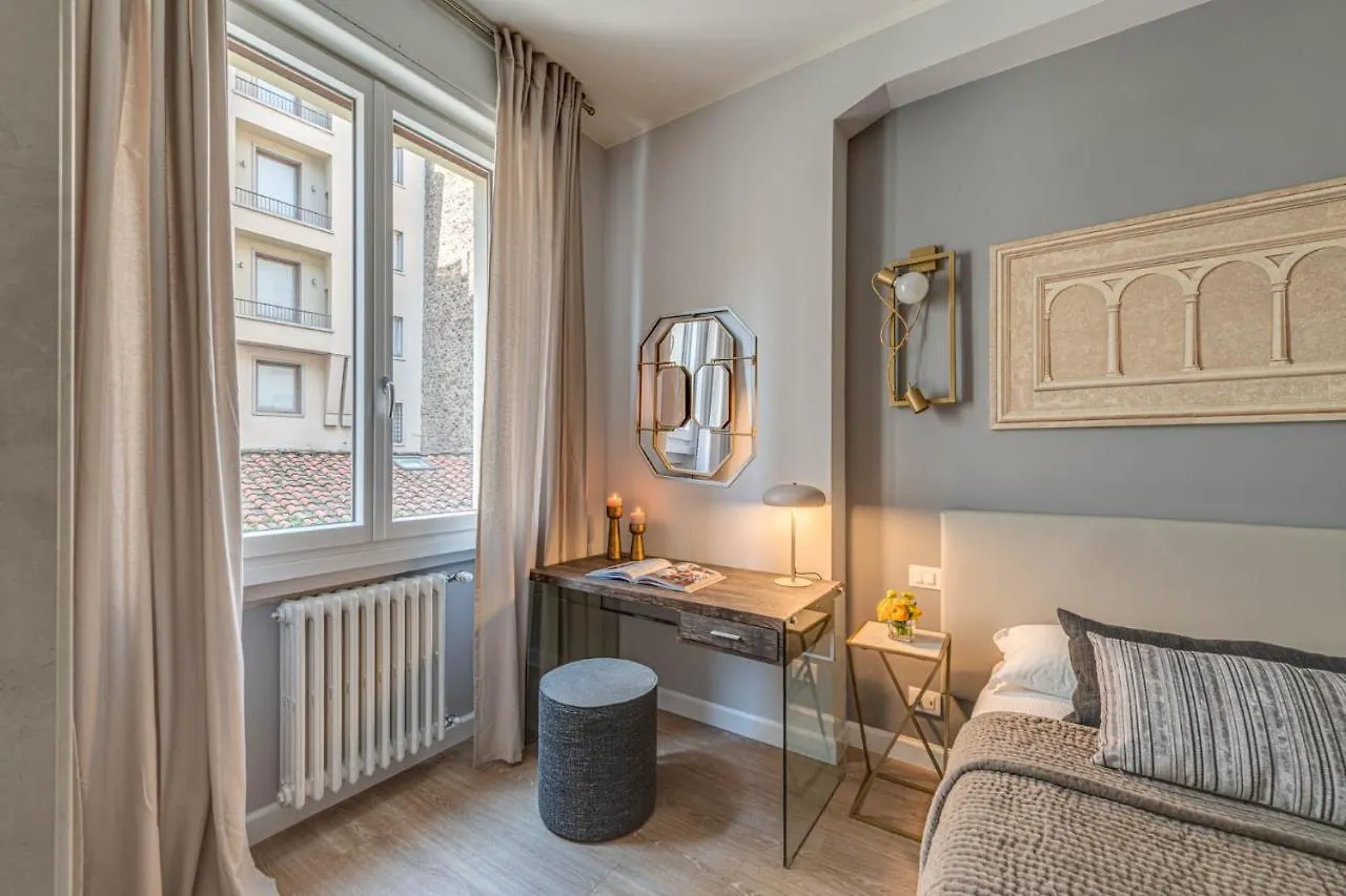 Apartments Florence -Ponte Vecchio View Italy